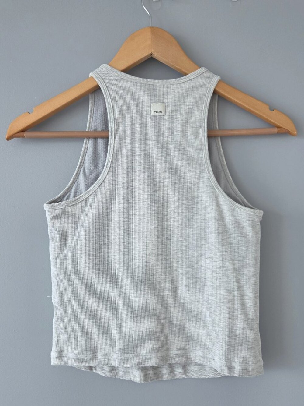 Vuori Pose Plyo Tank Top - Size Small - White Heather Grey - VW1009 - Picture 2 of 4